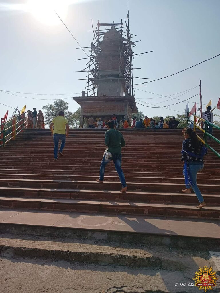 Kuwar Maharaj Mandi in Ratangarh Mata Mandir